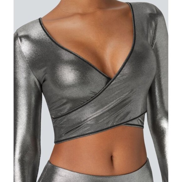 Halara Softlyzero Faux Leather Deep V Neck Cropped Meta Top Sz XL Crossover Hem - Picture 1 of 10